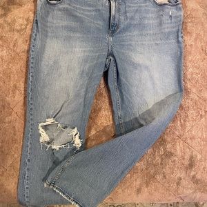 Abercrombie 90’s straight high rise size 37L (24 plus size)
